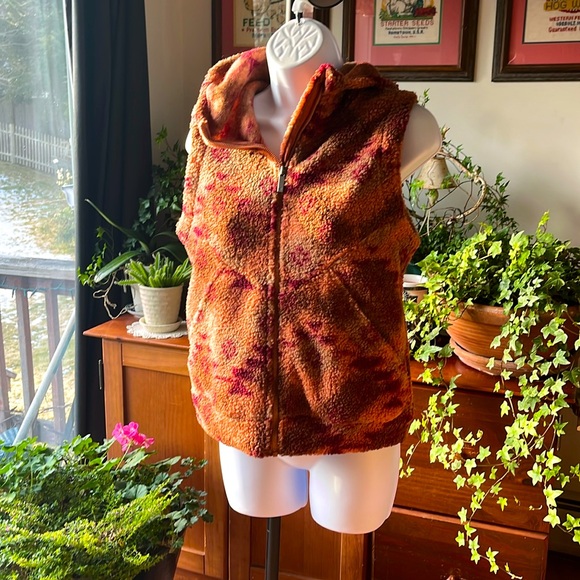 NWOT Kyodan Outdoor hooded Vest - Picture 1 of 4